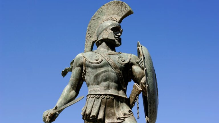 greece-peloponnese-sparta-leonidas-statue